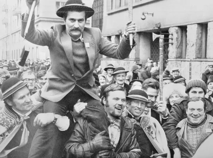 Framed Print : Lech Walesa Celebrating Victory Framed Print : Lech Walesa Celebrating Victory