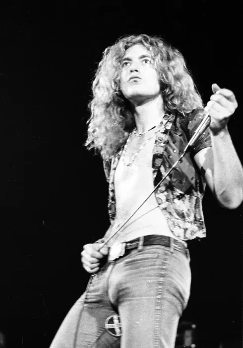 Framed Print : Led Zeppelin At The Forum Framed Print : Led Zeppelin At The Forum