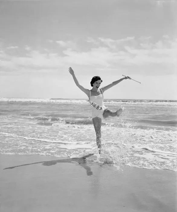 Framed Print : Lee Ann Meriwether Kicking Her Heels in the Surf Framed Print : Lee Ann Meriwether Kicking Her Heels in the Surf