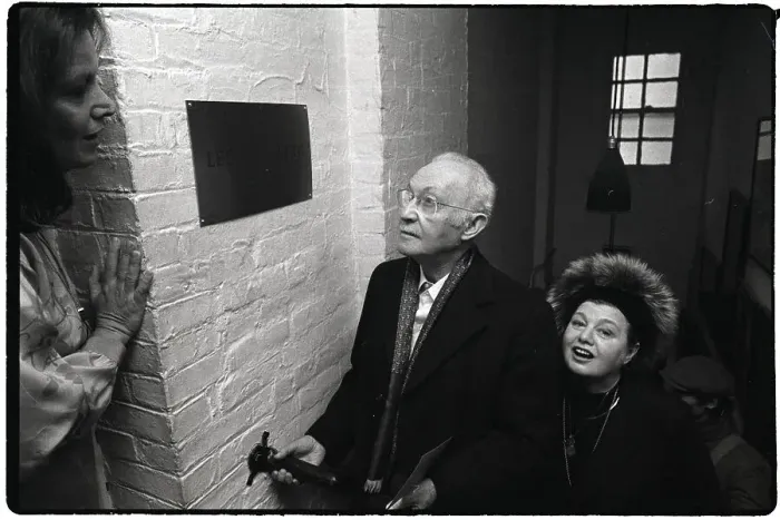 Framed Print : Lee Strasberg With Shelley Winters Framed Print : Lee Strasberg With Shelley Winters