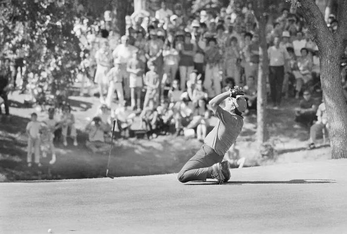 Framed Print : Lee Trevino Drops to Knees in Disbelief Framed Print : Lee Trevino Drops to Knees in Disbelief