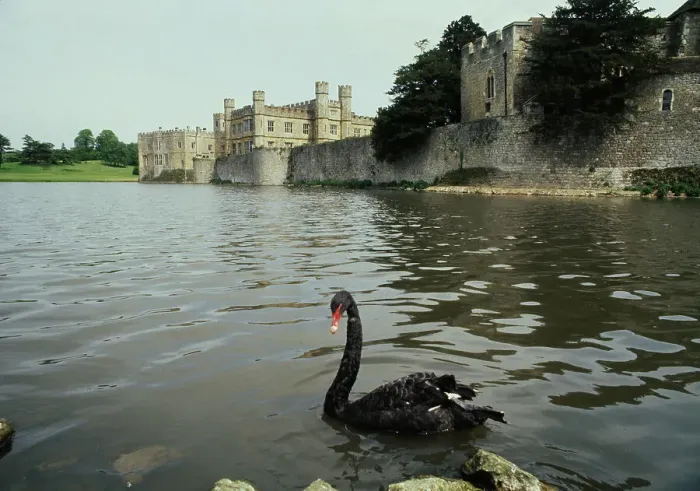 Framed Print : Leeds Castle, Kent Framed Print : Leeds Castle, Kent