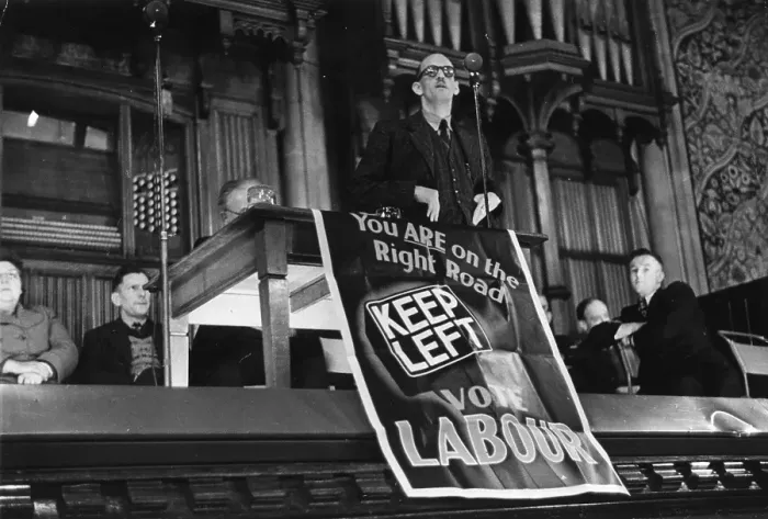 Framed Print : Keep Left. 25th February 1950: Joe Hale, Labour candidate for Rochdale Framed Print : Keep Left. 25th February 1950: Joe Hale, Labour candidate for Rochdale