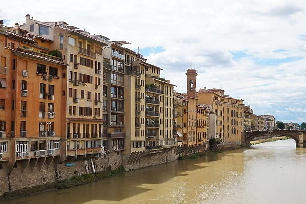 Left Riverside, Arno River, Santa Trinita Bridge, Florence, Italy