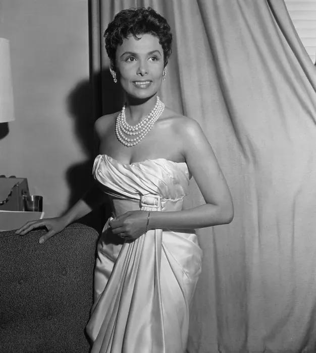 Framed Print : Lena Horne at Cocoanut Grove Framed Print : Lena Horne at Cocoanut Grove