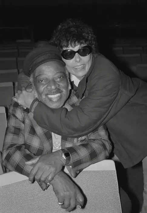 Framed Print : Lena Horne and Count Basie Embracing Framed Print : Lena Horne and Count Basie Embracing