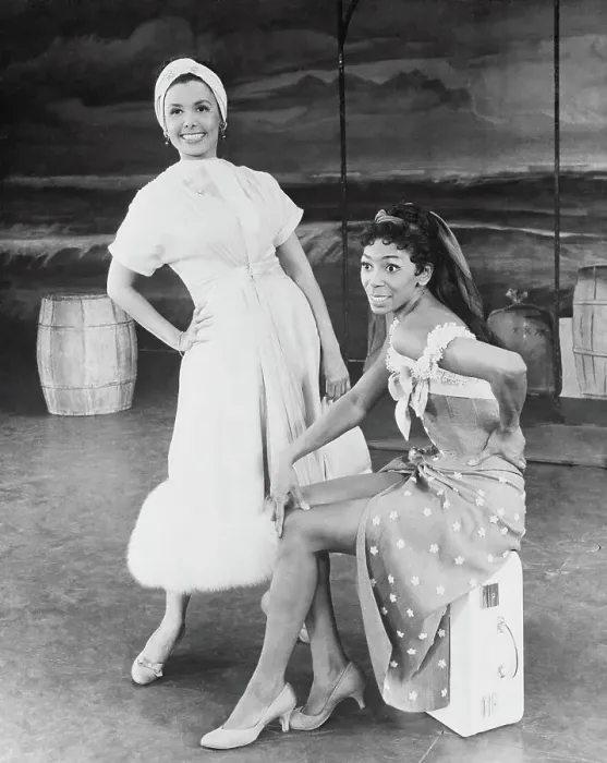 Framed Print : Lena Horne and Josephine Premice in Jamaica Framed Print : Lena Horne and Josephine Premice in Jamaica