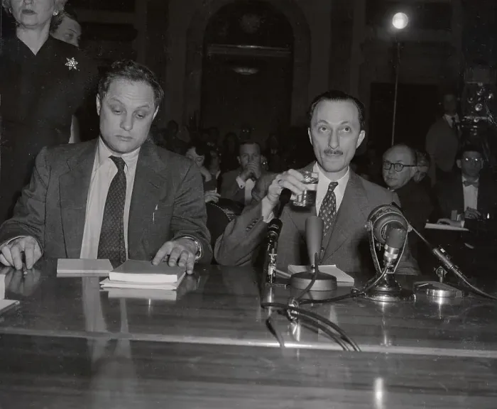 Framed Print : Leonard B. Boudin and Client Lawrence K. Rosinger in Court Framed Print : Leonard B. Boudin and Client Lawrence K. Rosinger in Court