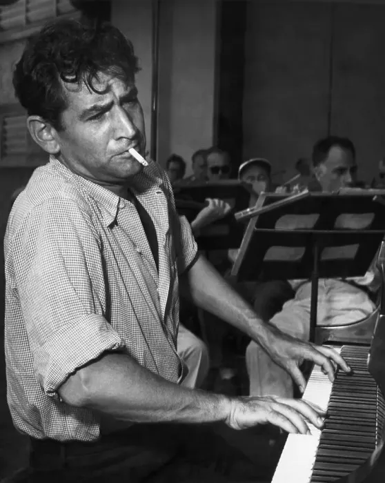 Framed Print : Leonard Bernstein Smoking at Piano Framed Print : Leonard Bernstein Smoking at Piano