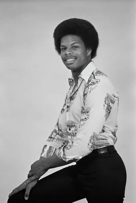 Framed Print : Leonard Jones - Soul Train Dancer Framed Print : Leonard Jones - Soul Train Dancer