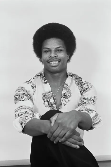 Framed Print : Leonard Jones - Soul Train Dancer Framed Print : Leonard Jones - Soul Train Dancer