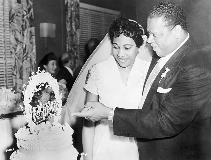 Framed Print : Leontyne Price and William Warfield Framed Print : Leontyne Price and William Warfield