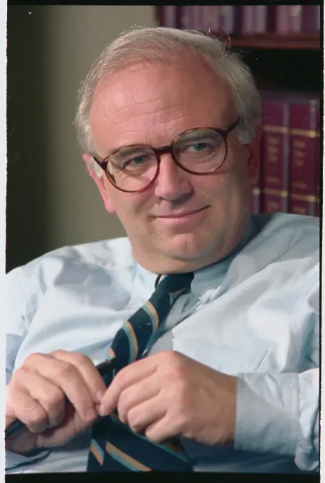 Framed Print : Les Aspin Fidgeting with Tie Framed Print : Les Aspin Fidgeting with Tie