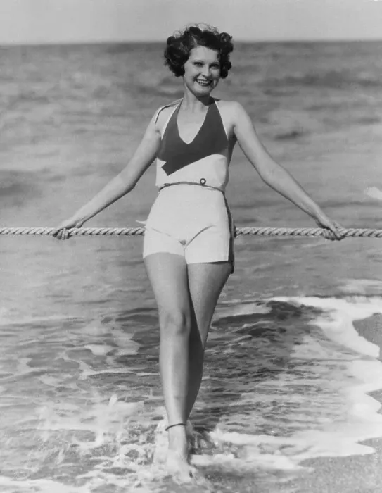 Framed Print : Leslie Leonard Posing in Bathing Suit Framed Print : Leslie Leonard Posing in Bathing Suit