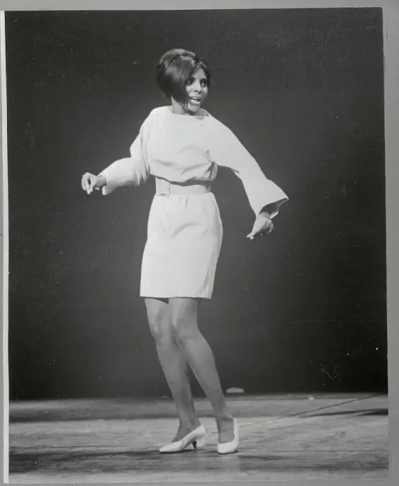 Framed Print : Leslie Uggams in Hallelujah, Baby!