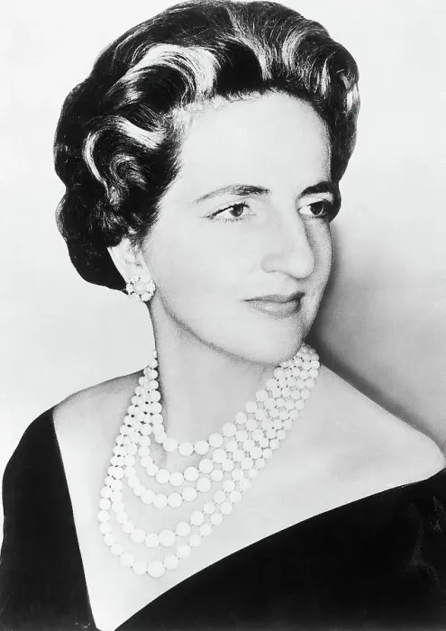 Framed Print : Letitia Baldrige, 3 / 4 Face, Formal Portr Framed Print : Letitia Baldrige, 3 / 4 Face, Formal Portr