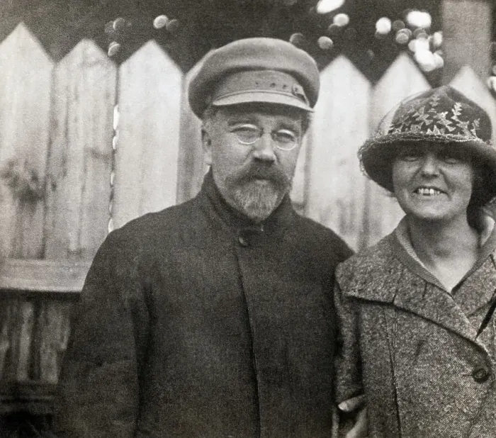 Framed Print : Lev Kamenev and Olga Bronstein Framed Print : Lev Kamenev and Olga Bronstein