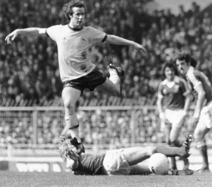 Framed Print : Liam Brady at the FA Cup Final Framed Print : Liam Brady at the FA Cup Final