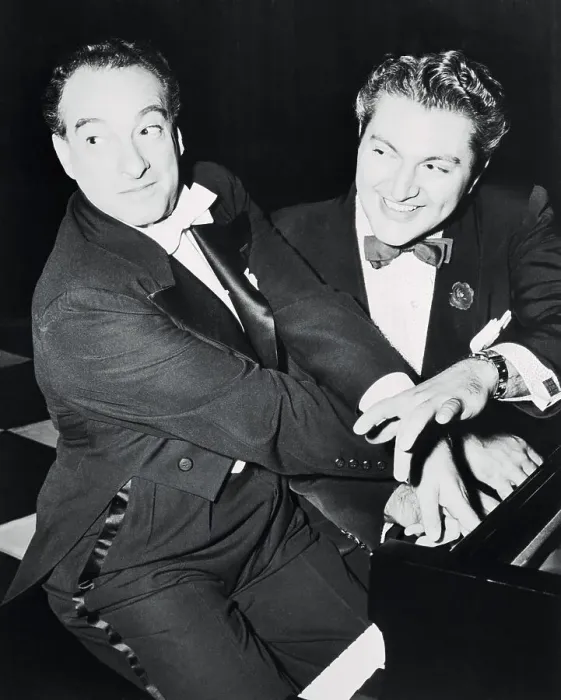Framed Print : Liberace Playing Piano With Victor Borge Framed Print : Liberace Playing Piano With Victor Borge