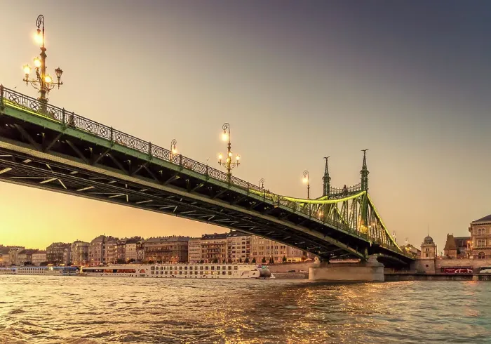 Framed Print : Liberty bridge is Budapest on Danube river Framed Print : Liberty bridge is Budapest on Danube river