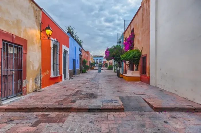 Framed Print : Liberty walkway in Queretaro, Mexico Framed Print : Liberty walkway in Queretaro, Mexico