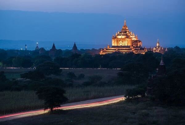 Light streak golden lighting pagoda in Bagan pagoda field