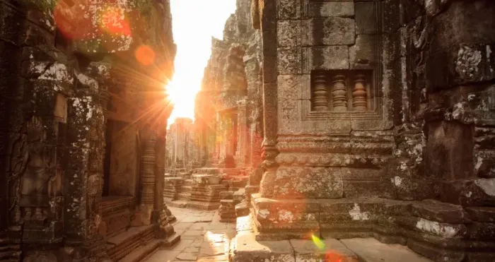 Framed Print : Light trought the old temple of Bayon Framed Print : Light trought the old temple of Bayon
