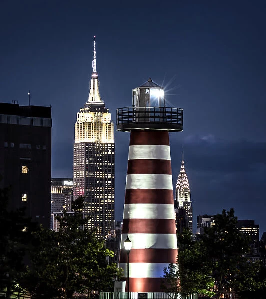 Lighthouse and NYC Icons