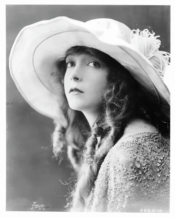 Framed Print : Lillian Gish In Orphans Of The Storm Framed Print : Lillian Gish In Orphans Of The Storm