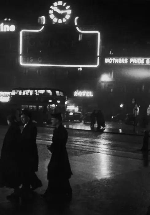 Framed Print : Lime Street Framed Print : Lime Street