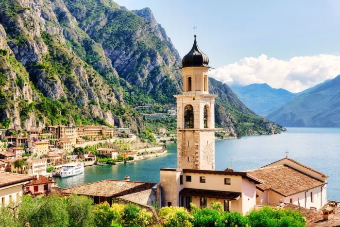 Framed Print : Limone sul Garda, town on the north west side of the famous Lake in Northern Italy Framed Print : Limone sul Garda, town on the north west side of the famous Lake in Northern Italy