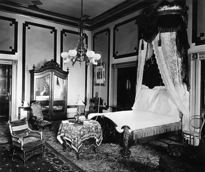 Framed Print : Lincoln Bedroom in White House Framed Print : Lincoln Bedroom in White House