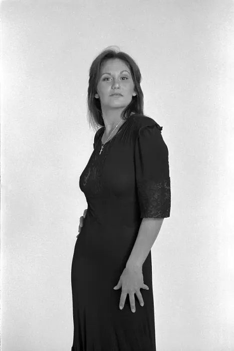 Framed Print : Linda Lovelace Portrait session Framed Print : Linda Lovelace Portrait session