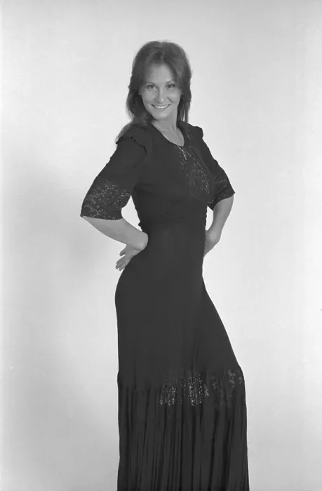 Framed Print : Linda Lovelace Portrait session Framed Print : Linda Lovelace Portrait session
