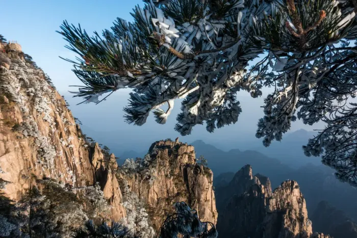 Framed Print : lion peak view point, Huangshan (Yellow Mountains), Eastern China Framed Print : lion peak view point, Huangshan (Yellow Mountains), Eastern China