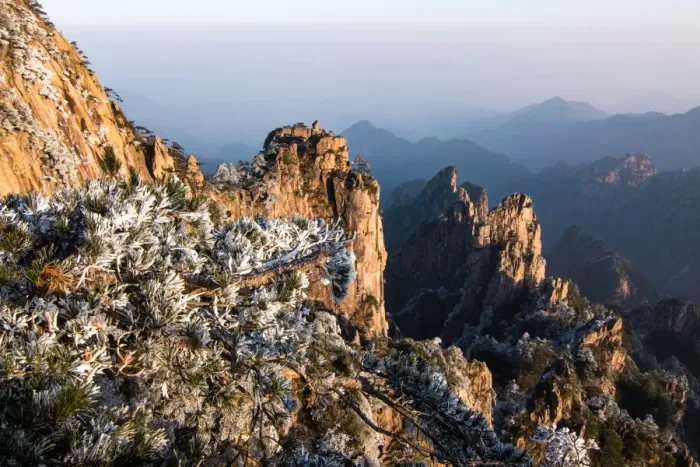 Framed Print : lion peak view point, Huangshan (Yellow Mountains), Eastern China