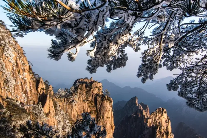 Framed Print : lion peak view point, Huangshan (Yellow Mountains), Eastern China Framed Print : lion peak view point, Huangshan (Yellow Mountains), Eastern China