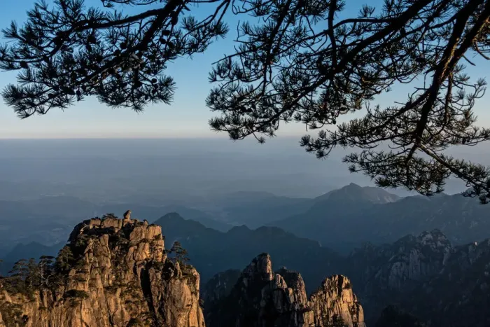 Framed Print : lion peak view point, Huangshan (Yellow Mountains), Eastern China Framed Print : lion peak view point, Huangshan (Yellow Mountains), Eastern China