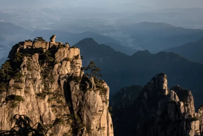 Framed Print : lion peak view point, Huangshan (Yellow Mountains), Eastern China Framed Print : lion peak view point, Huangshan (Yellow Mountains), Eastern China