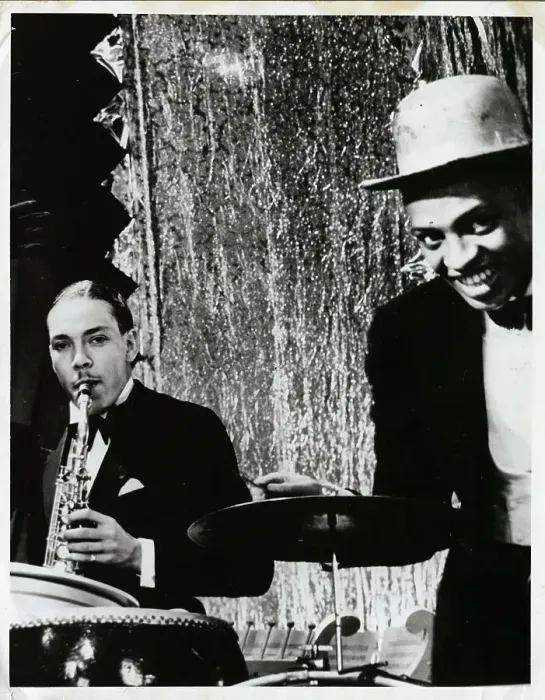Framed Print : Lionel Hampton on Music Set Framed Print : Lionel Hampton on Music Set