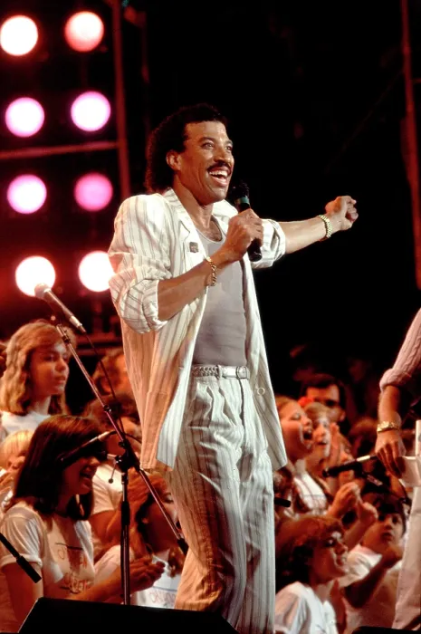 Framed Print : Lionel Richie On Stage At Live Aid Framed Print : Lionel Richie On Stage At Live Aid