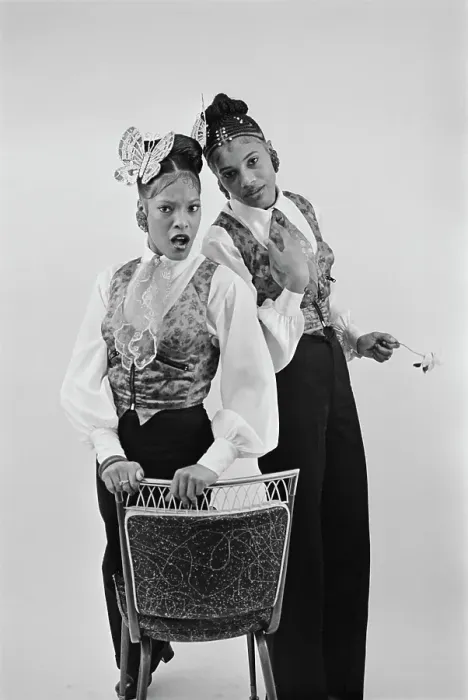 Framed Print : Lisa Jones And Pat Davis - Soul Train Dancers Framed Print : Lisa Jones And Pat Davis - Soul Train Dancers