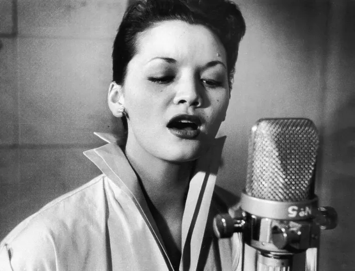 Framed Print : Lita Roza. 1954: Singer Lita Roza records a song at Decca Studios Framed Print : Lita Roza. 1954: Singer Lita Roza records a song at Decca Studios