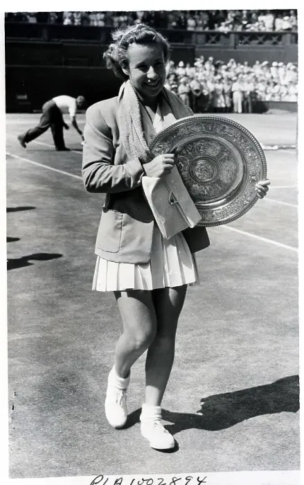 Framed Print : Little Mo Wins Wimbledon Framed Print : Little Mo Wins Wimbledon