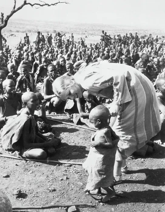 Framed Print : Liv Ullmann in Ethiopia with UNICEF Framed Print : Liv Ullmann in Ethiopia with UNICEF