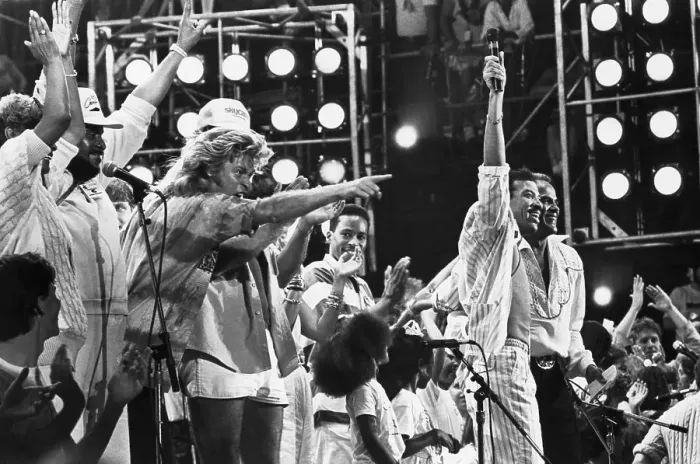 Framed Print : Live Aid Concert in Philadelphia Framed Print : Live Aid Concert in Philadelphia