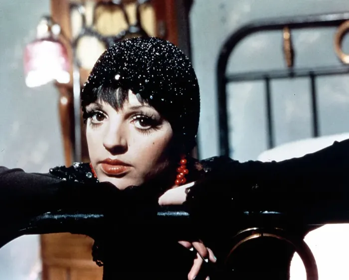 Framed Print : Liza Minnelli In Cabaret Framed Print : Liza Minnelli In Cabaret