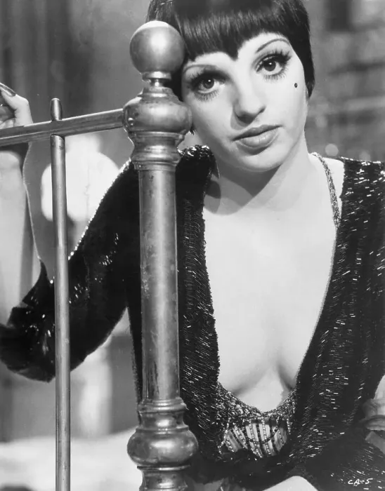 Framed Print : Liza Minnelli in Cabaret Framed Print : Liza Minnelli in Cabaret
