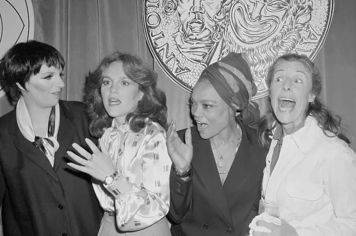 Framed Print : Liza Minnelli, Madeline Kahn, Eartha Kitt, and Frances Sternhagen Framed Print : Liza Minnelli, Madeline Kahn, Eartha Kitt, and Frances Sternhagen