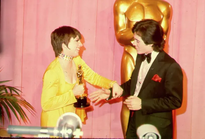 Framed Print : Liza At The Oscars Framed Print : Liza At The Oscars